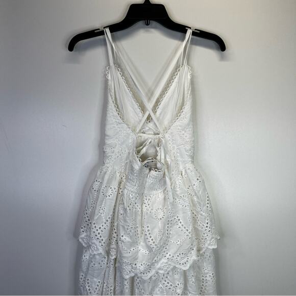 ASTR the Label Faeryn eyelet Maxi dress white - XS - Picture 8 of 12